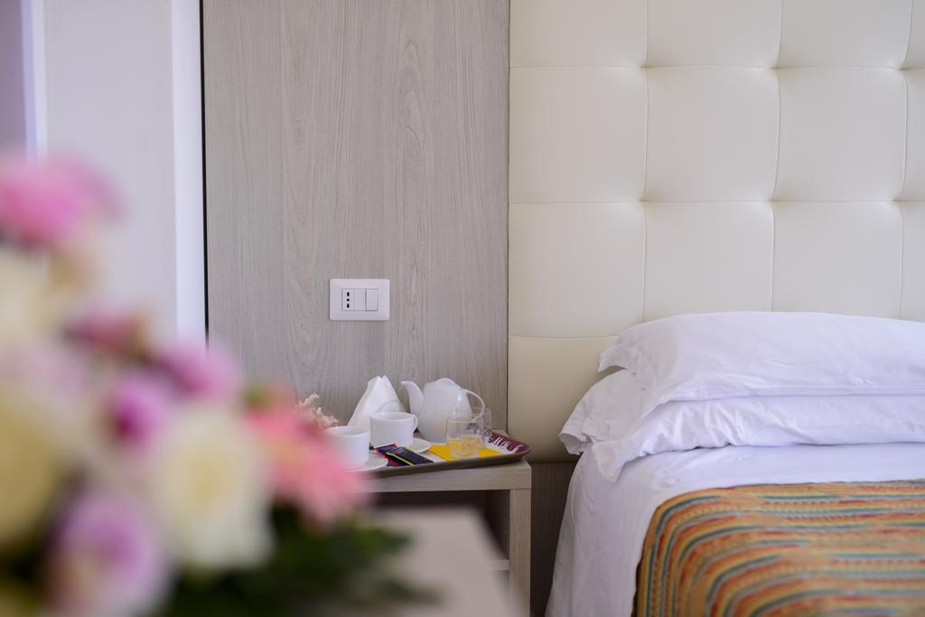Hotel Suisse Milano Marittima Pokój zdjęcie