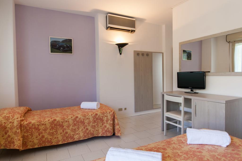 Hotel Suisse Milano Marittima Zewnętrze zdjęcie