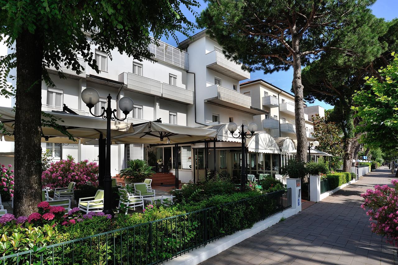 Hotel Suisse Milano Marittima Zewnętrze zdjęcie