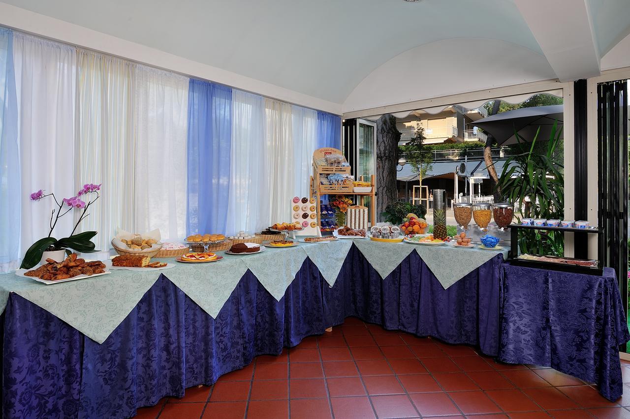 Hotel Suisse Milano Marittima Zewnętrze zdjęcie