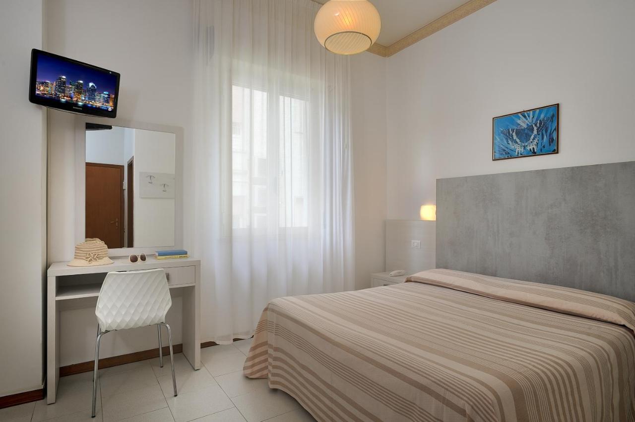 Hotel Suisse Milano Marittima Zewnętrze zdjęcie